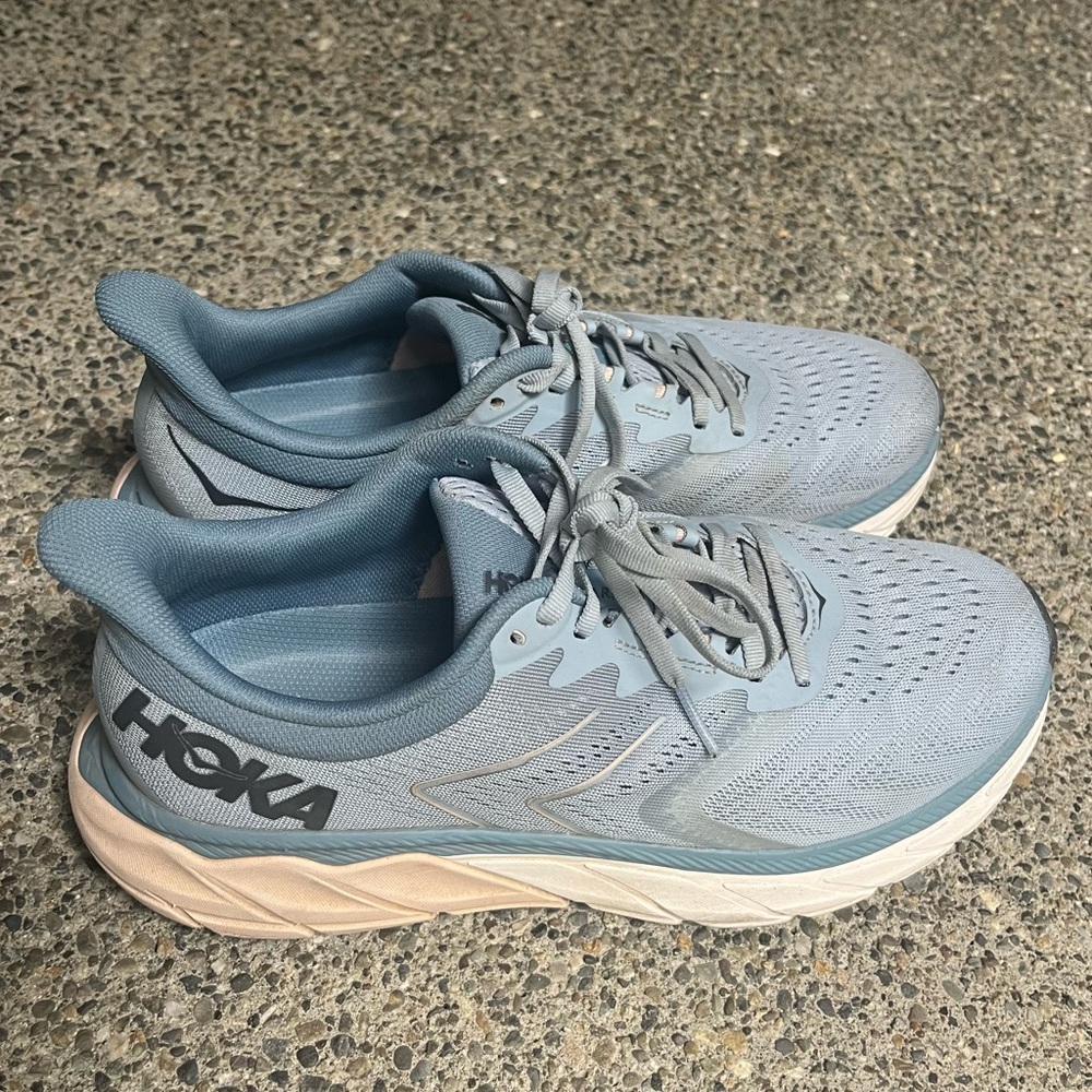 Hoka Arahi Women’s running shoes.